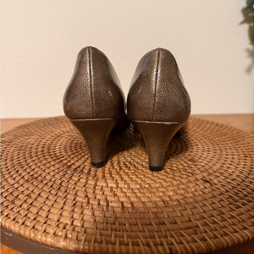 AEROSOLES‎ Cheerful Pumps Shimmering Brown Heels - Picture 6 of 8